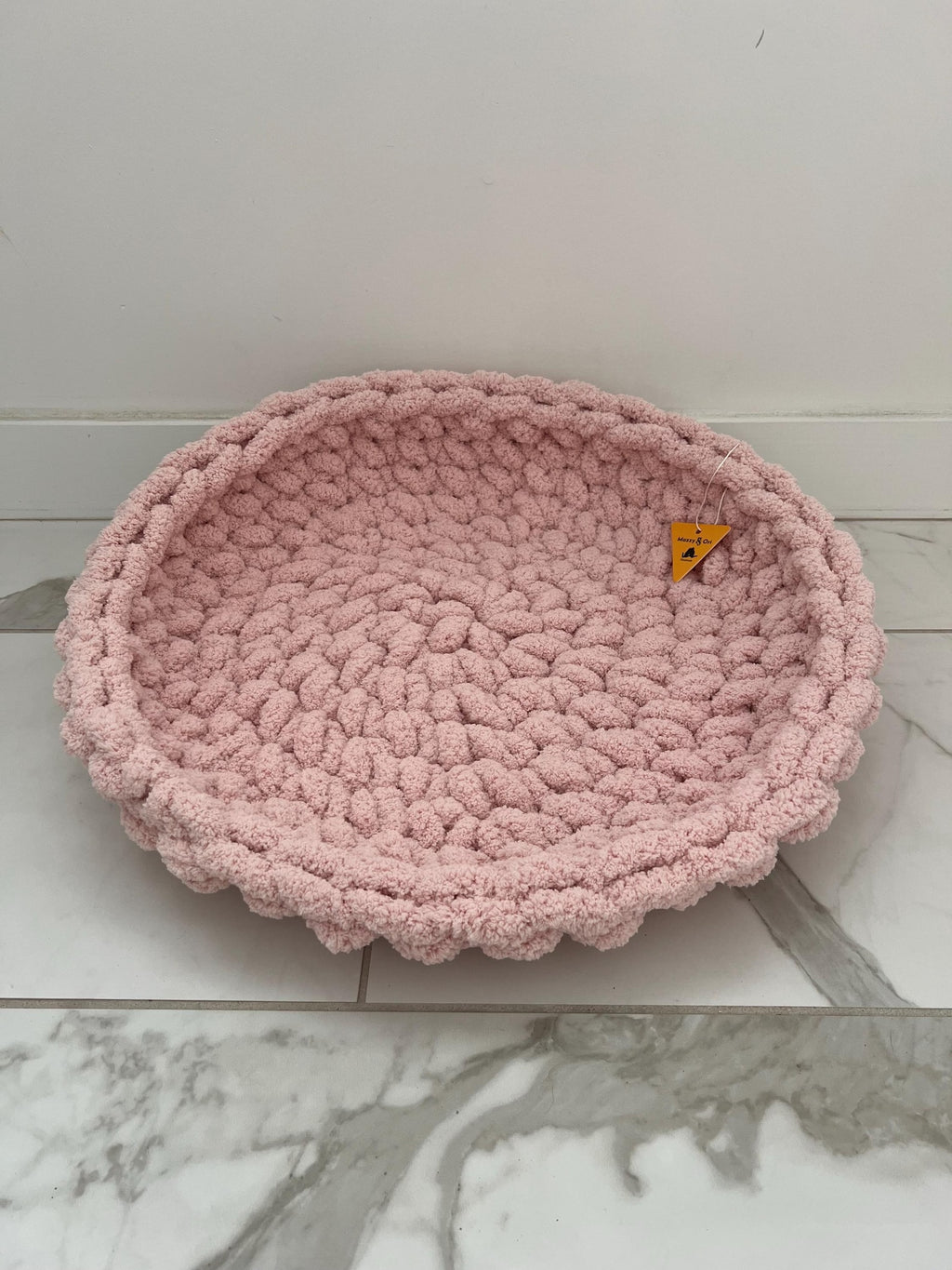 Fury Stitch® Handgehäkelte Chenille-Schlafmatte | Weiches Rundes Katzenkissen