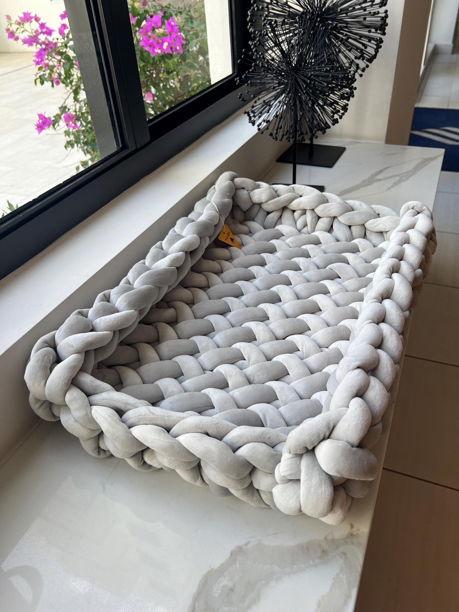 Fury Stitch® Handgestricktes Samt-Katzenbett | Orthopädisches Kuschelnest